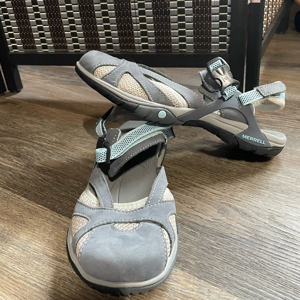 Brand new Merrell sandals